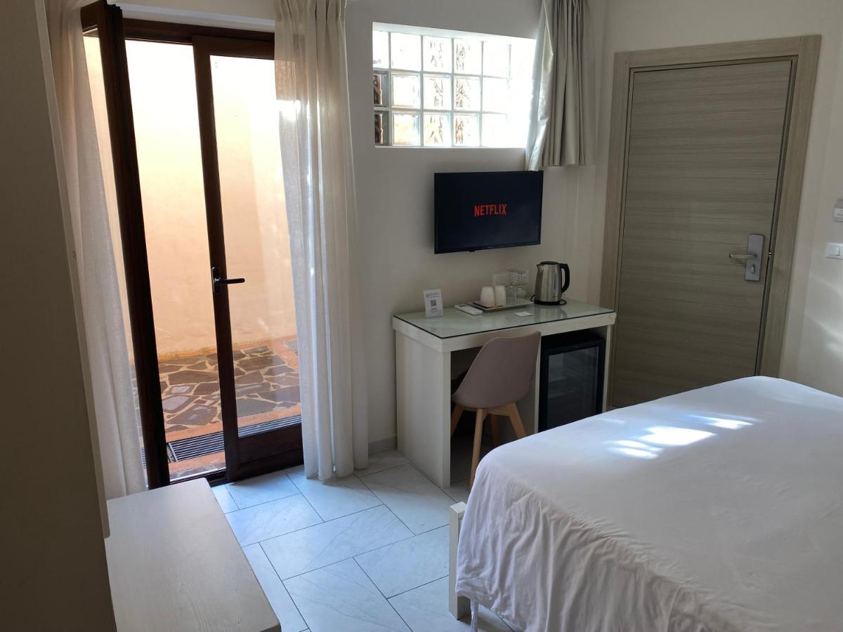 Aether Suites Tropea - Free Private Parking Экстерьер фото